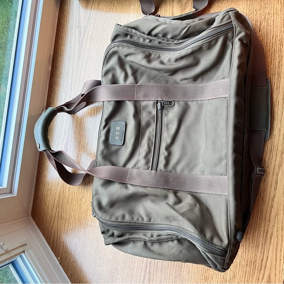 Tumi luggage set: garment bag and weekender duffel bag canvas leather trim - Picture 9 of 13